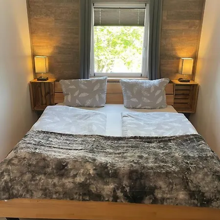 By Hell & Dunkel Braunlage