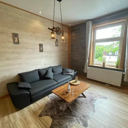 By Hell & Dunkel Apartment *