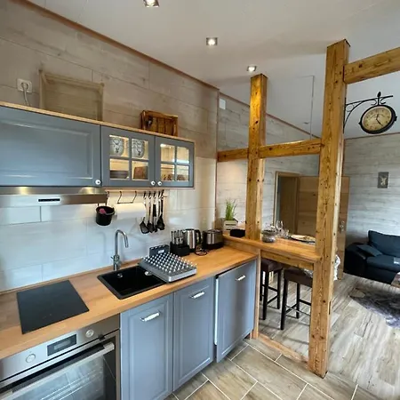 By Hell & Dunkel Appartement *