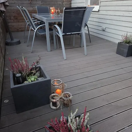 Apartment By Hell & Dunkel *