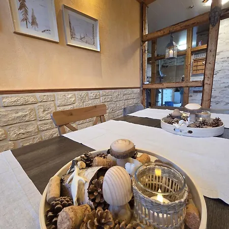 By Hell & Dunkel Appartement