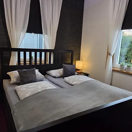 By Hell & Dunkel Apartment *