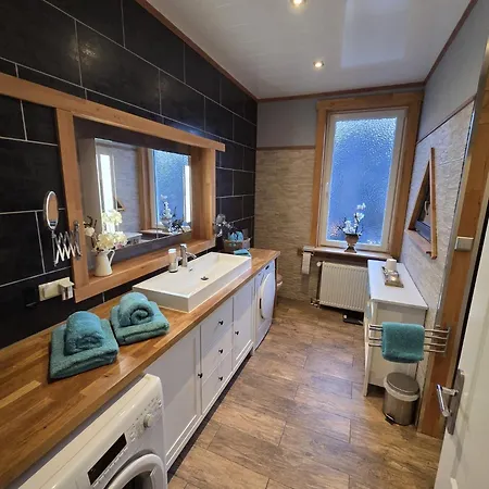 Apartment By Hell & Dunkel