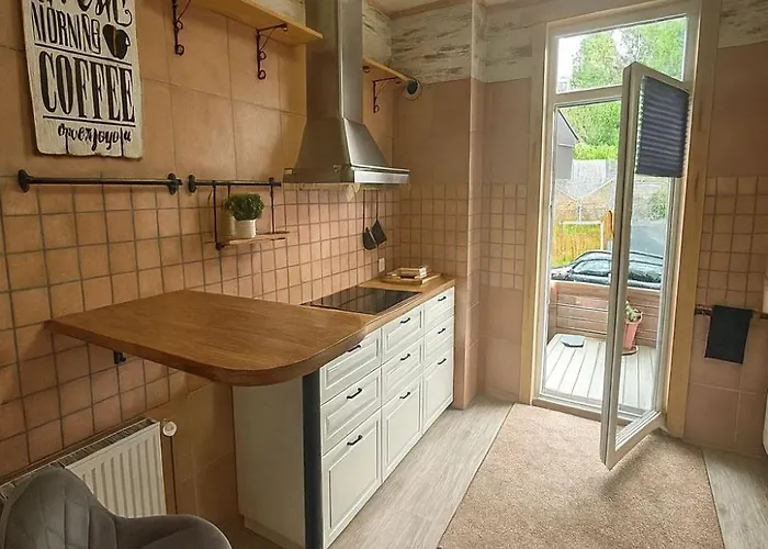 By Hell & Dunkel 布劳恩拉格