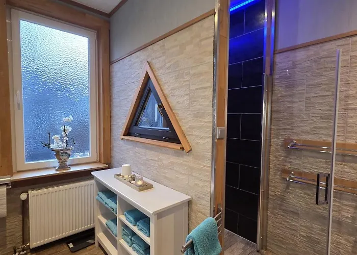 By Hell & Dunkel 公寓