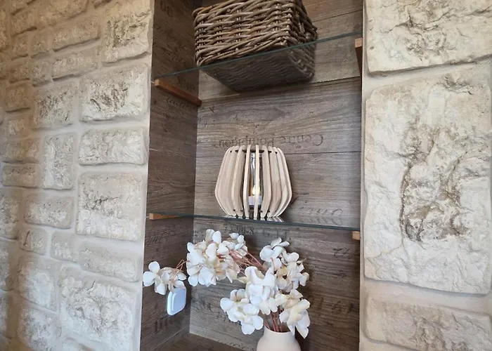 By Hell & Dunkel 布劳恩拉格