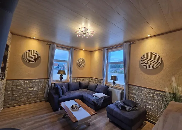 公寓 By Hell & Dunkel