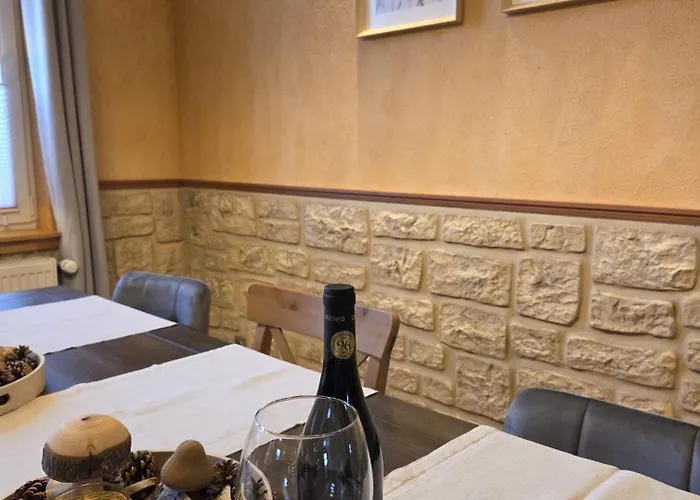 By Hell & Dunkel 公寓