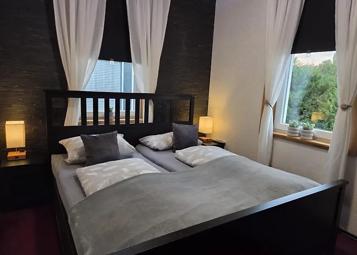 By Hell & Dunkel 公寓 *